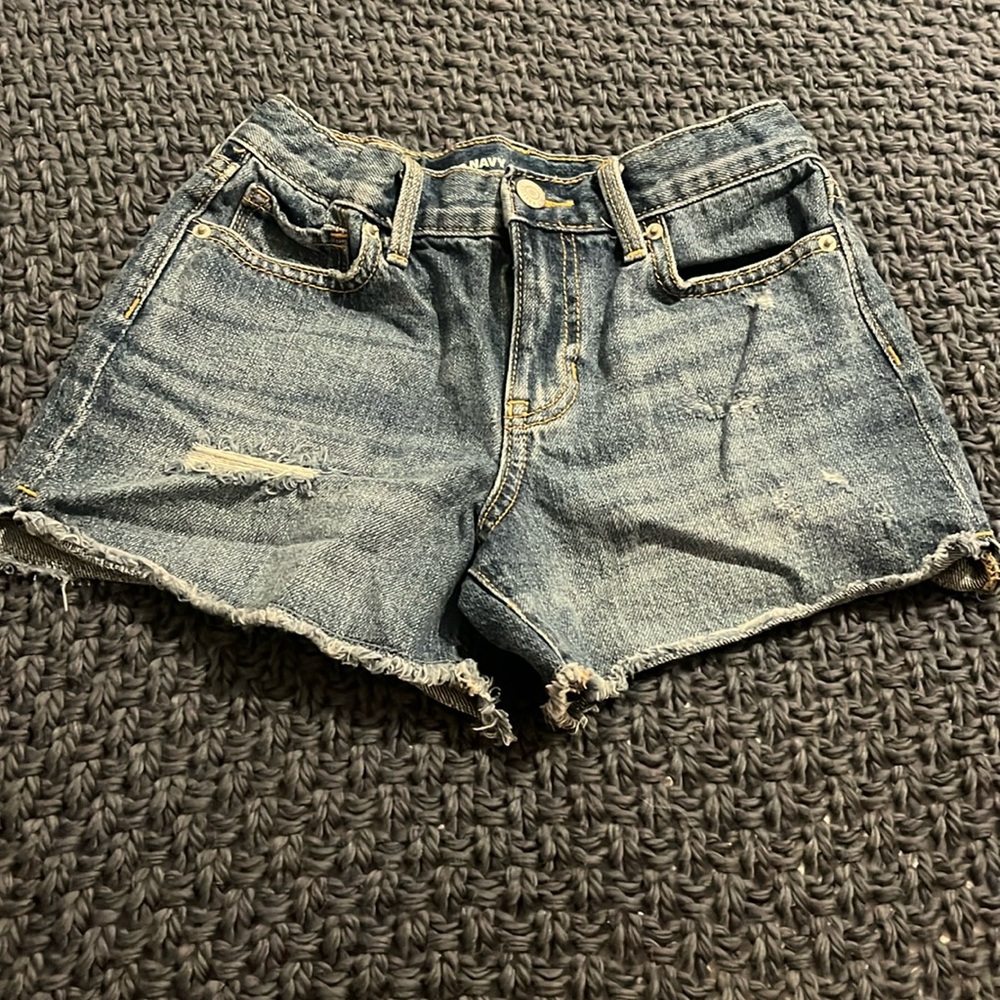 Denim shorts in size M (8)